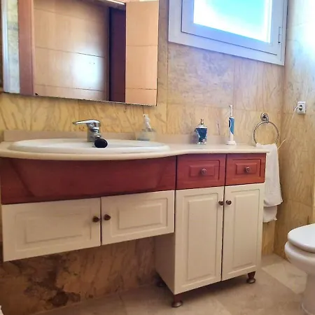Arenal Golf 2 Bedroom דירה *